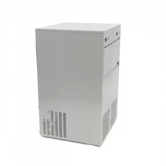 Masina de gheata – 100 kg/zi - cuburi de gheata - racire cu apa - stocare 60 kg